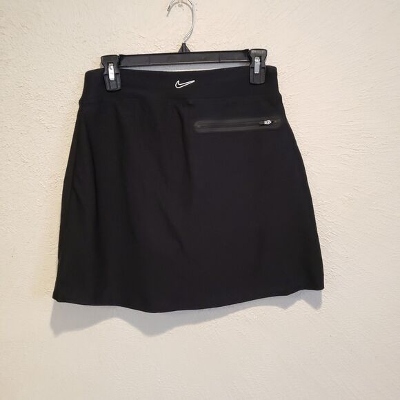Nike DriFit Black Tour Performance Golf Skort Mini Skirt Pockets Womens Small - Picture 3 of 7
